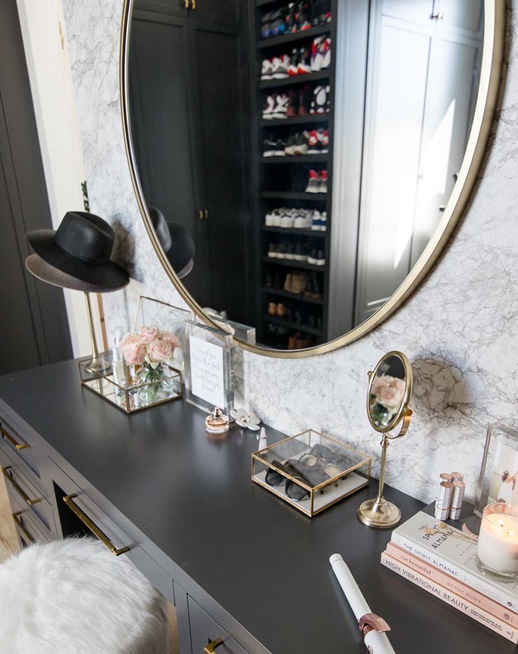 A neat organized dressing table